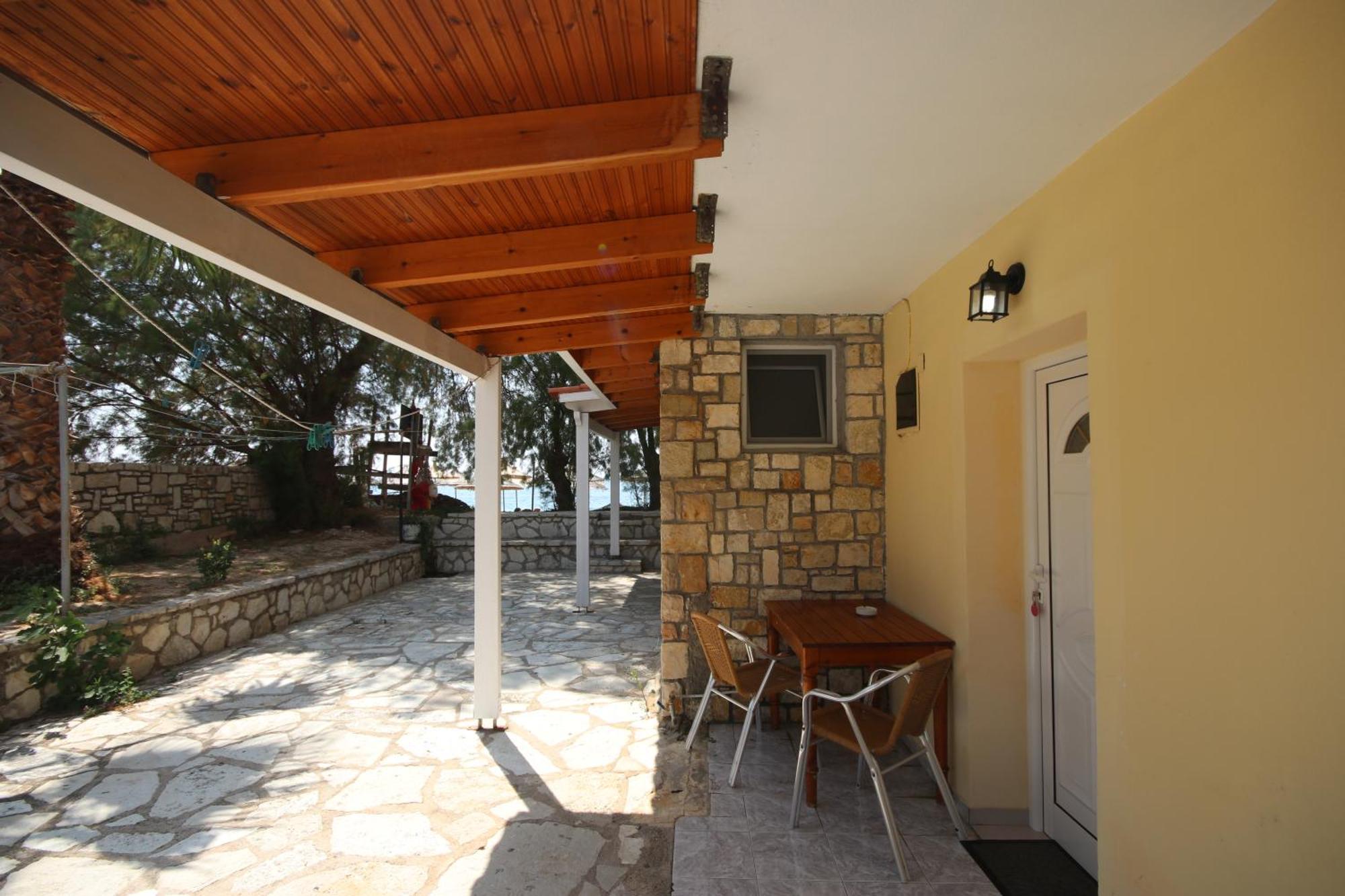 Hotel Potami Beach - Mondi Goro Химара Экстерьер фото